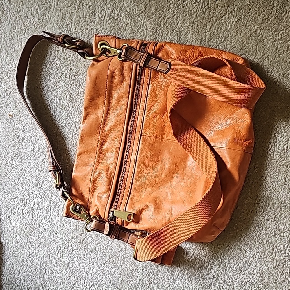 Fossil Orange Leather shoulder/Crossbody Handbag